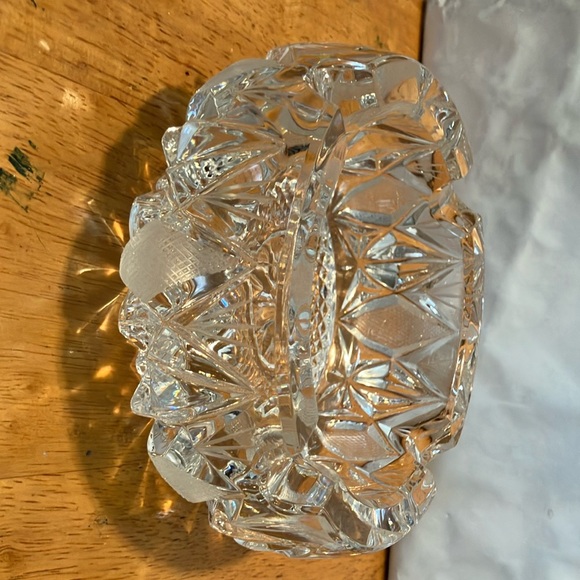Beautiful n heavy weight American crystal with frosted diamonds. Perfect - Picture 1 of 10
